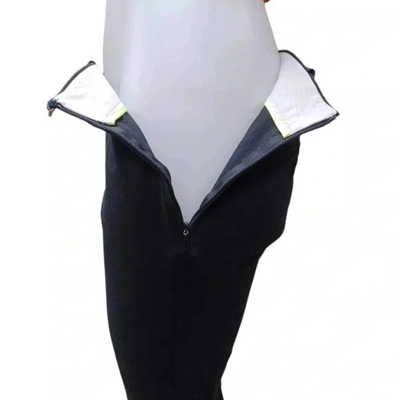 J. Crew Black City Fit Capri Size 4 - Picture 6 of 9